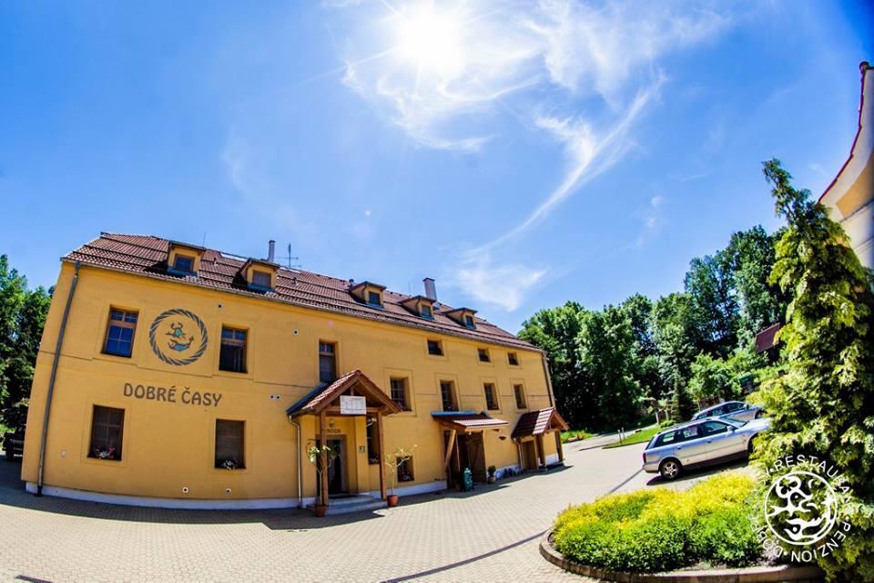 Penzion Dobre Casy Jindřichův Hradec Exterior foto